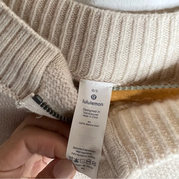 Lululemon On The Go Poncho O/S - Picture 11 of 12